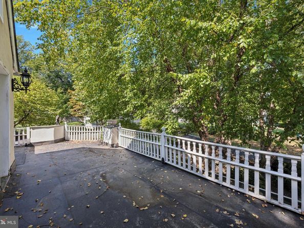 2314 Valley Road, Huntingdon Valley PA 19006