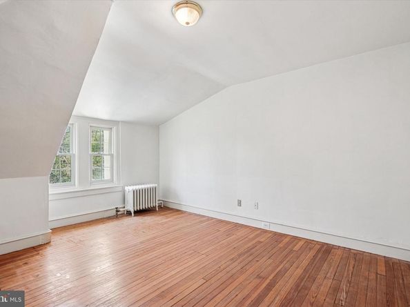 2314 Valley Road, Huntingdon Valley PA 19006