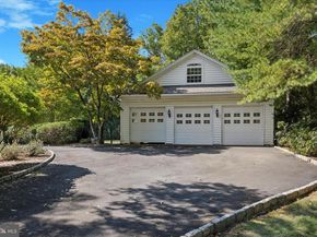 2314 Valley Road, Huntingdon Valley PA 19006