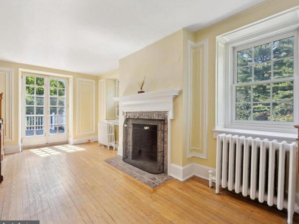 2314 Valley Road, Huntingdon Valley PA 19006