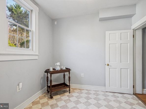 2314 Valley Road, Huntingdon Valley PA 19006