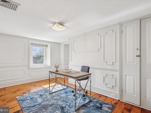 2314 Valley Road, Huntingdon Valley PA 19006