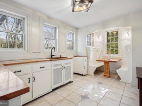 2314 Valley Road, Huntingdon Valley PA 19006