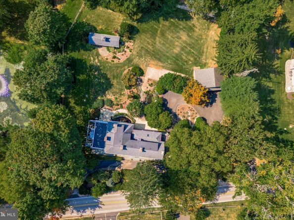 2314 Valley Road, Huntingdon Valley PA 19006