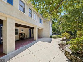 2314 Valley Road, Huntingdon Valley PA 19006