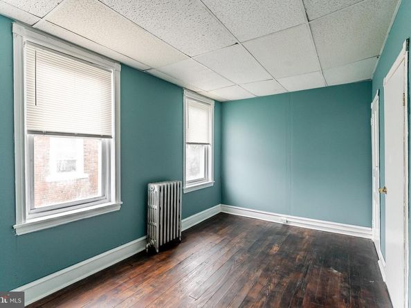 625 Walnut Street, Darby PA 19023