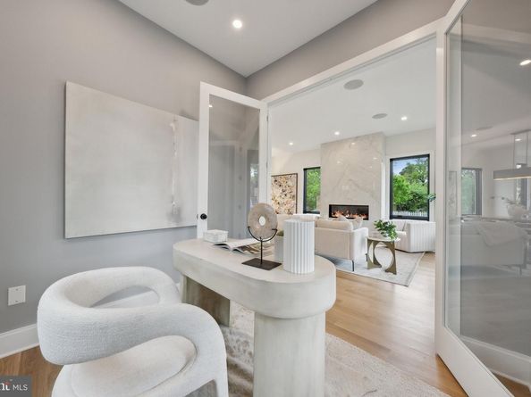 507 S Adams Street, Arlington VA 22204