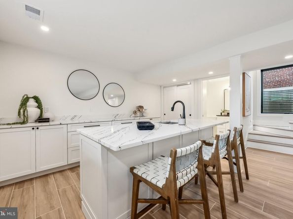 507 S Adams Street, Arlington VA 22204