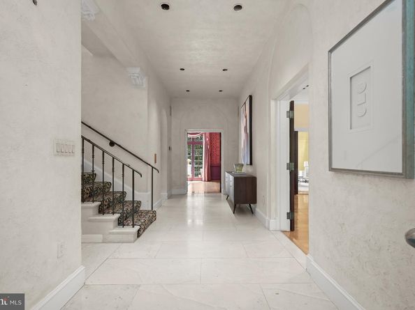 2330 Tracy Place NW, Washington DC 20008