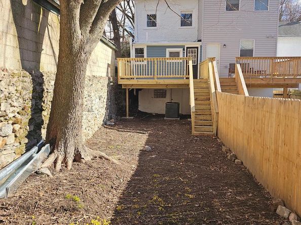 278 Fountain Street, Philadelphia PA 19128