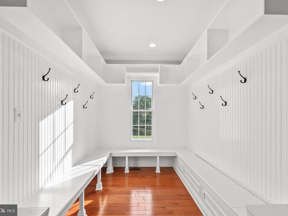 1729 Beulah Road, Vienna VA 22182
