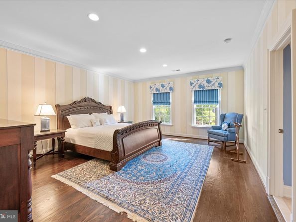 1101 Dogwood Drive, Mclean VA 22101
