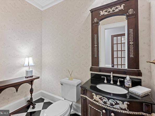 1101 Dogwood Drive, Mclean VA 22101