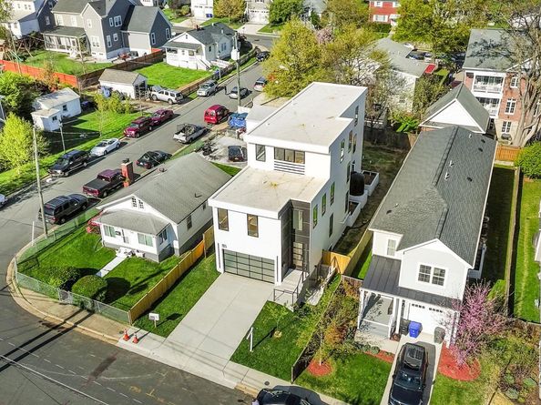 2025 N Emerson Street, Arlington VA 22207