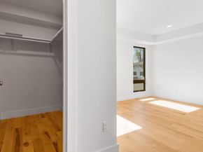 2025 N Emerson Street, Arlington VA 22207