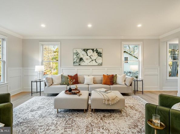 407 Oakwynne Drive, Wynnewood PA 19096