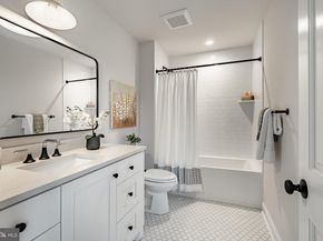 407 Oakwynne Drive, Wynnewood PA 19096