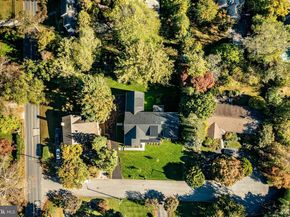 407 Oakwynne Drive, Wynnewood PA 19096