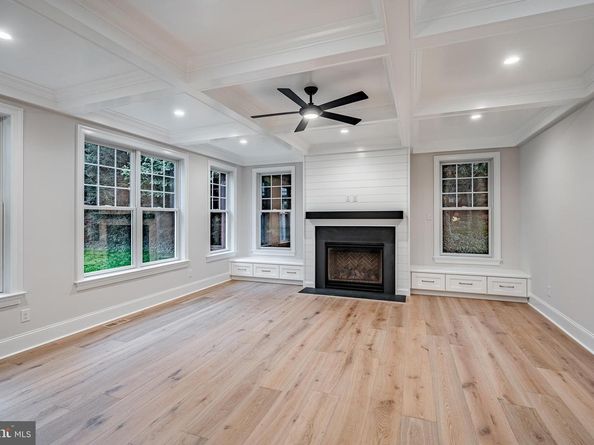 407 Oakwynne Drive, Wynnewood PA 19096