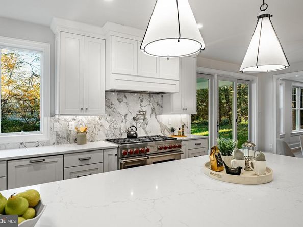 407 Oakwynne Drive, Wynnewood PA 19096