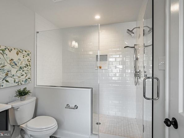 407 Oakwynne Drive, Wynnewood PA 19096