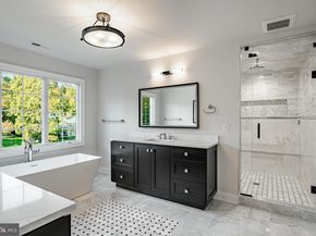 407 Oakwynne Drive, Wynnewood PA 19096
