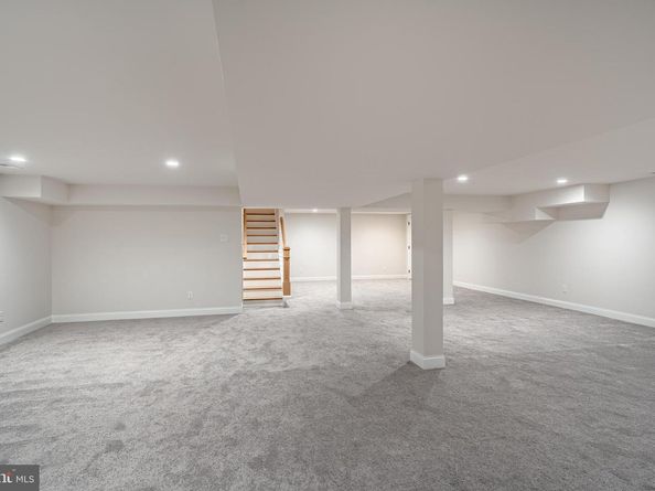 407 Oakwynne Drive, Wynnewood PA 19096