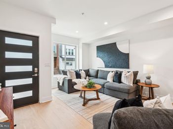1407 S Napa Street
