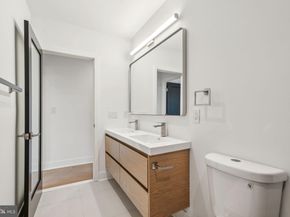 1407 S Napa Street, Philadelphia PA 19146