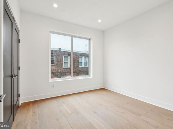 1407 S Napa Street, Philadelphia PA 19146