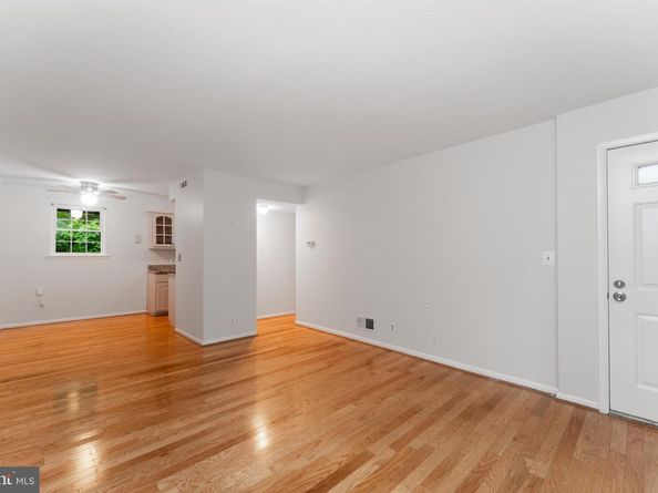 2605 Walter Reed Drive A, Arlington VA 22206