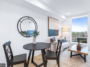 701 N Henry Street 211, Alexandria VA 22314
