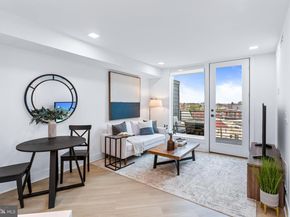 701 N Henry Street 211, Alexandria VA 22314