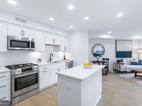 701 N Henry Street 211, Alexandria VA 22314