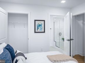 701 N Henry Street 211, Alexandria VA 22314