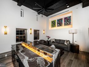219 S 18TH Street 710, Philadelphia PA 19103