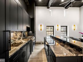 219 S 18TH Street 710, Philadelphia PA 19103