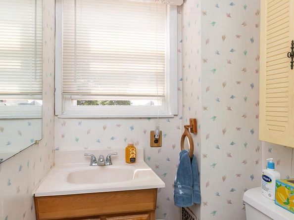 28 Harrison Avenue, Clifton Heights PA 19018