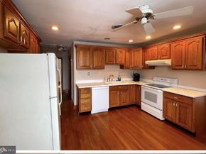 712 Macdade Boulevard, Folsom PA 19033