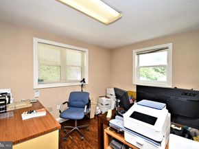 712 Macdade Boulevard, Folsom PA 19033