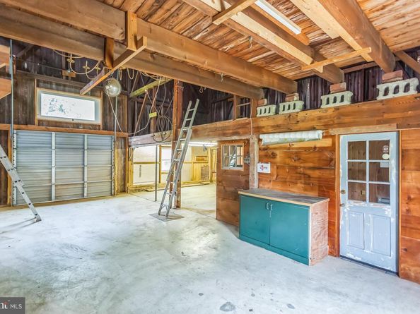 1305 Meetinghouse Road, North Wales PA 19454