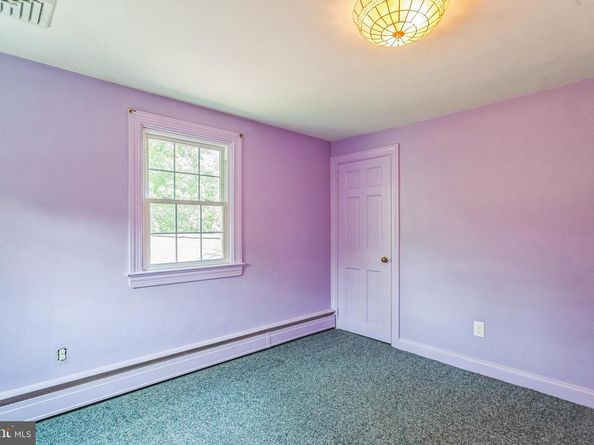 1305 Meetinghouse Road, North Wales PA 19454