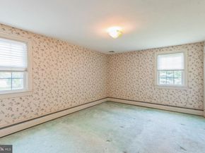 1305 Meetinghouse Road, North Wales PA 19454
