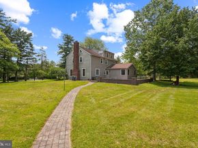 1305 Meetinghouse Road, North Wales PA 19454