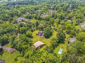 1305 Meetinghouse Road, North Wales PA 19454