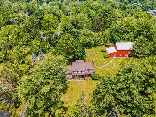 1305 Meetinghouse Road, North Wales PA 19454