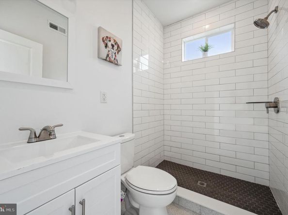 865 N 43rd Street, Philadelphia PA 19104