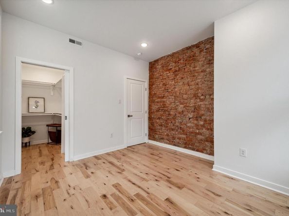 865 N 43rd Street, Philadelphia PA 19104