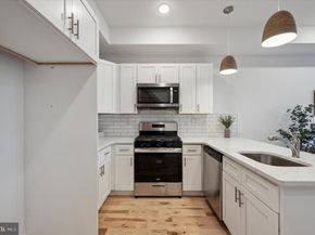 865 N 43rd Street, Philadelphia PA 19104