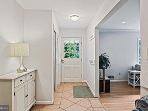 8633 Janet Lane, Vienna VA 22180